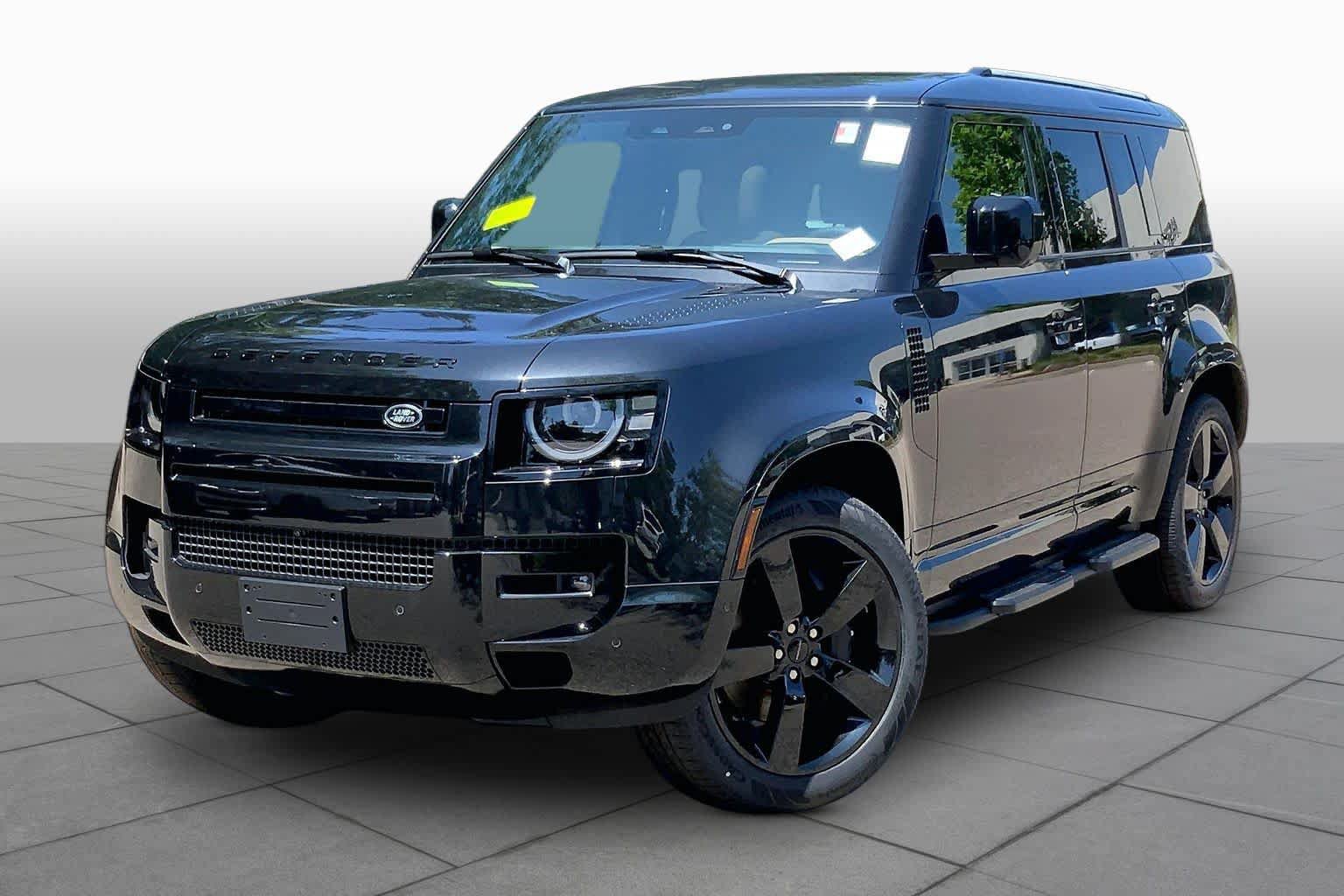 Used 2026 Land Rover Defender 110 X-Dynamic SE AWD/4WD image 1
