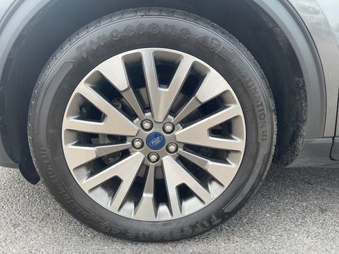 Used 2020 Ford Escape Titanium AWD/4WD image 10