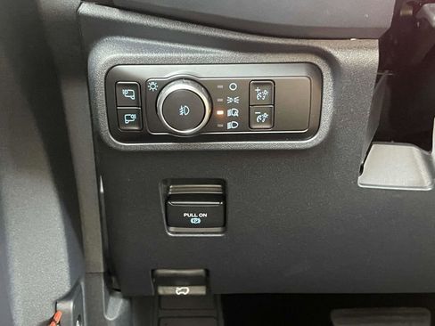 Used 2025 Ford Bronco Raptor AWD/4WD image 28