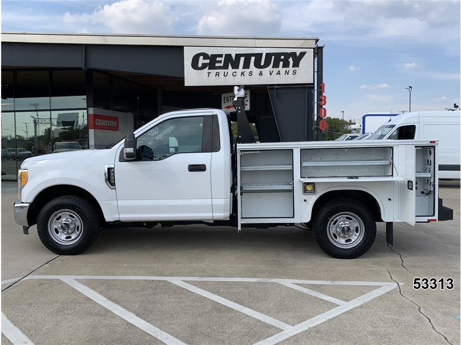 Used 2017 Ford F250 XL w/ Power Equipment Group RWD image 6