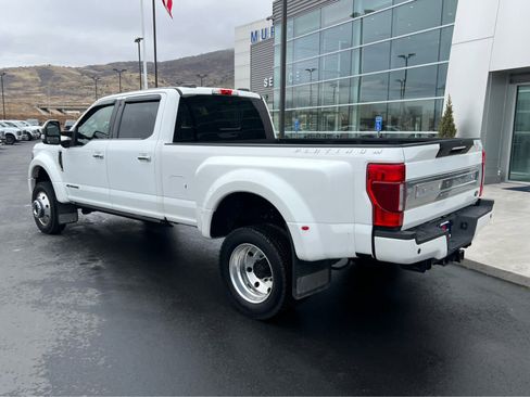 Used 2022 Ford F450 Platinum w/ FX4 Off-Road Package image 11