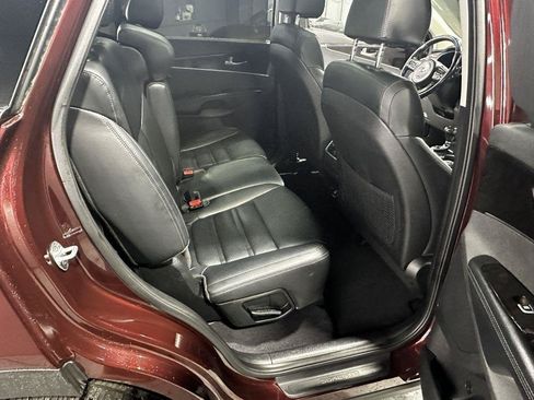 Used 2018 Kia Sorento EX w/ EX Advanced Touring Package FWD image 31