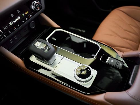 New 2026 Mitsubishi Outlander SEL image 49