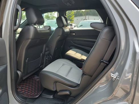 Certified 2022 Dodge Durango R/T w/ Blacktop Package RWD image 15