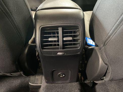 Used 2022 Ford Escape SE w/ Cold Weather Package image 30