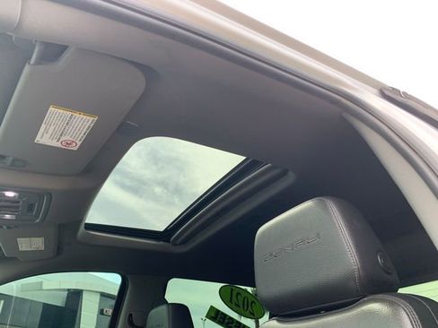 Used 2021 GMC Sierra 2500 Denali w/ Denali Ultimate Package image 20