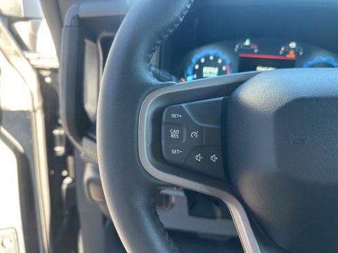 New 2025 Ford Bronco Badlands image 19