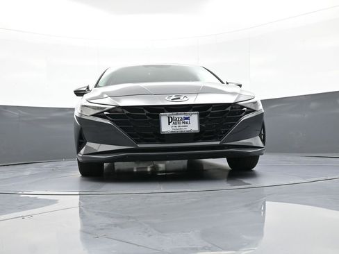 Certified 2023 Hyundai Elantra SEL w/ Convenience Package FWD image 26