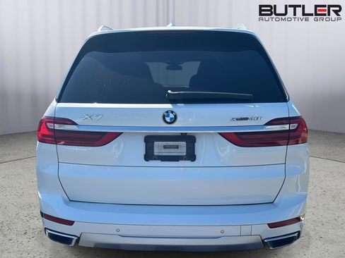 Used 2020 BMW X7 xDrive40i w/ Premium Package image 9