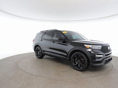 Used 2023 Ford Explorer ST-Line w/ Class IV Trailer Tow Package image 26