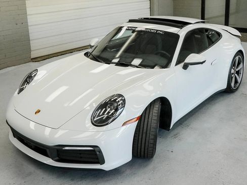 Used 2021 Porsche 911 GT3 RS image 10