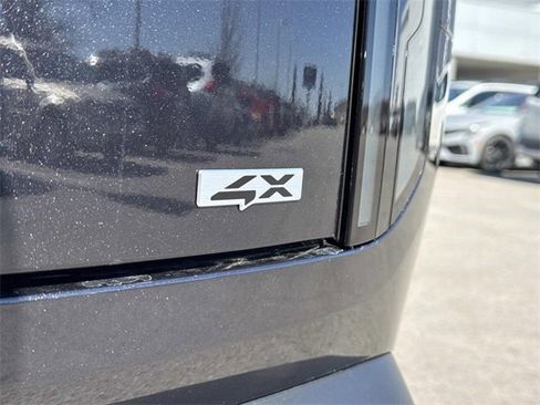 New 2027 Kia Telluride S image 5