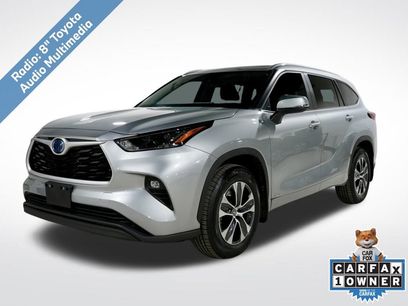 Used 2023 Toyota Highlander XLE