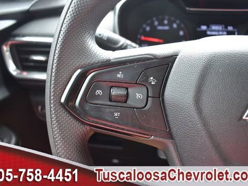 Used 2023 Chevrolet TrailBlazer LT w/ Convenience Package FWD image 26