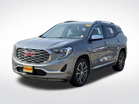Used 2018 GMC Terrain Denali w/ Advanced Safety Package AWD/4WD image 4
