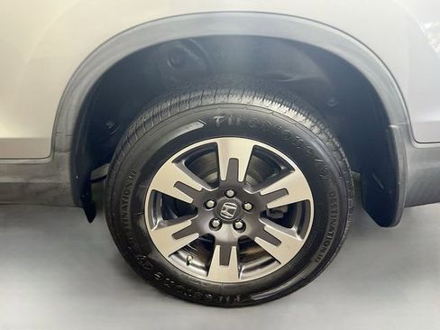 Used 2017 Honda Ridgeline RTL-T image 25