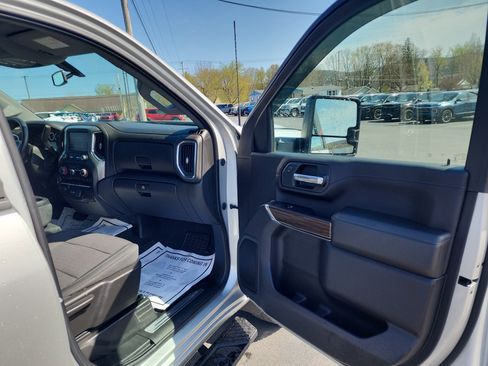 Used 2022 Chevrolet Silverado 2500 LT w/ Convenience Package AWD/4WD image 36