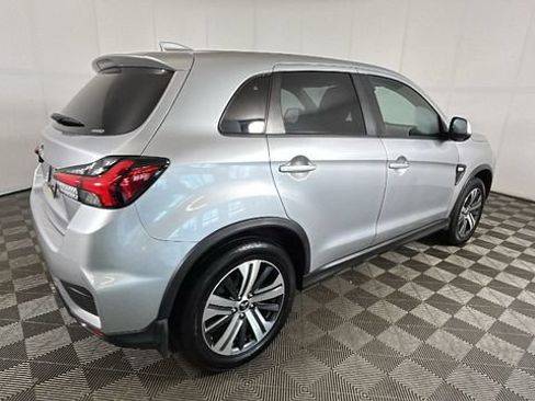 Used 2022 Mitsubishi Outlander Sport ES AWD/4WD image 3