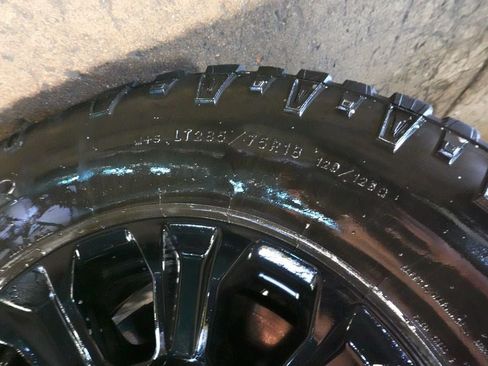 Used 2022 Ford F250 Lariat w/ Tremor Off-Road Package image 37