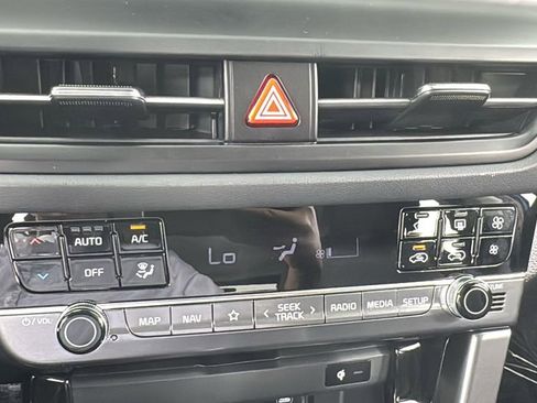 New 2026 Kia Seltos EX image 27