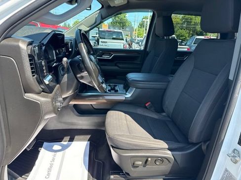 Used 2024 Chevrolet Silverado 3500 LT w/ Z71 Sport Edition AWD/4WD image 11