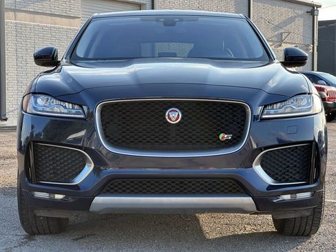 Used 2017 Jaguar F-PACE S AWD/4WD image 10