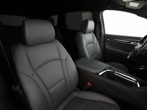 Used 2024 Buick Enclave Essence w/ Technology Package image 23