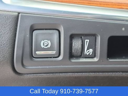 Used 2021 Cadillac XT5 Premium Luxury FWD image 18
