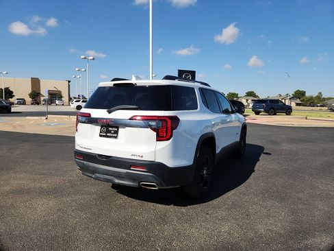 Used 2023 GMC Acadia AT4 w/ Technology Package image 7