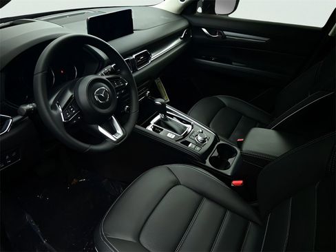 New 2025 MAZDA CX-5 AWD 2.5 S w/ Premium Plus Pkg image 2