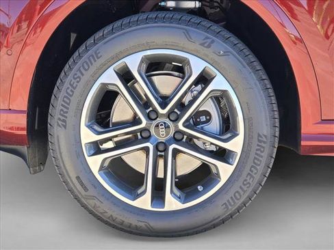 New 2025 Audi Q5 Premium w/ 19" Wheel Package image 9