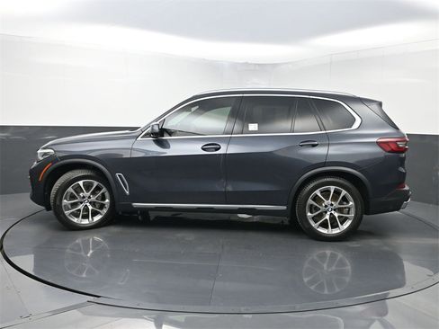 Used 2021 BMW X5 sDrive40i w/ Premium Package image 45