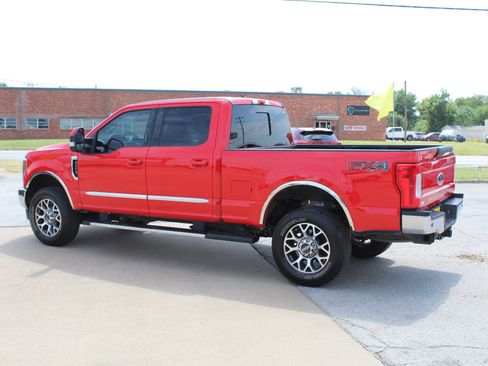 Used 2019 Ford F250 Lariat w/ Lariat Value Package AWD/4WD image 8