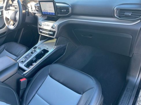 Used 2023 Ford Explorer XLT w/ Equipment Group 202A image 23