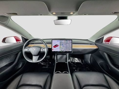 Used 2018 Tesla Model 3 Mid Range RWD image 16