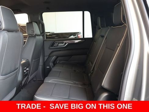 Used 2026 GMC Yukon XL Elevation AWD/4WD image 19