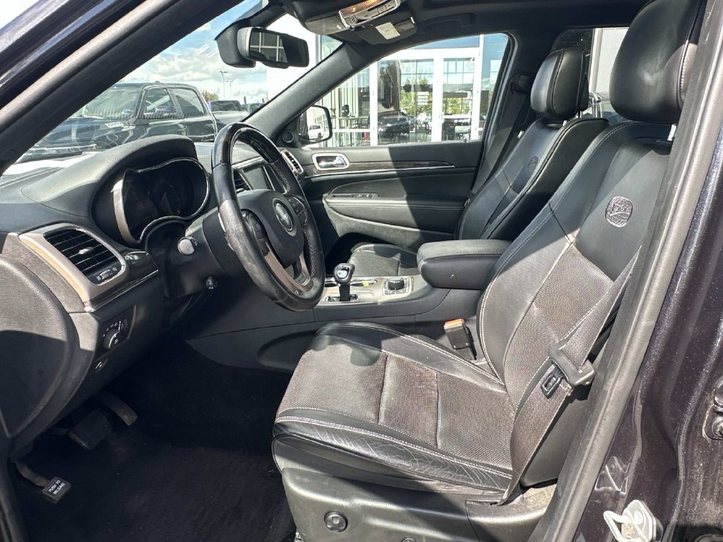 Used 2015 Jeep Grand Cherokee Overland AWD/4WD image 15