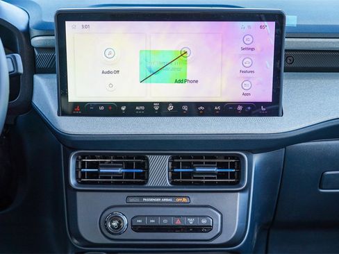 Used 2025 Ford Maverick XLT w/ XLT Luxury Package image 15