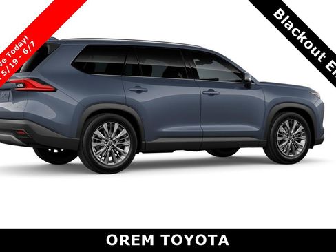 New 2026 Toyota Grand Highlander Platinum image 11