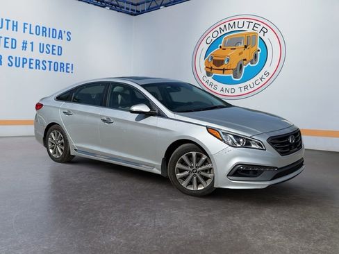 Used 2017 Hyundai Sonata Limited w/ Ultimate Package 04 FWD image 8