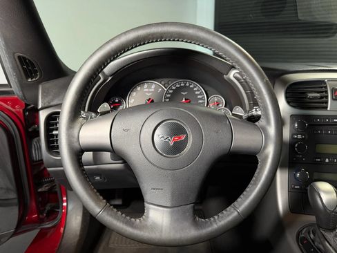 Used 2007 Chevrolet Corvette Coupe RWD image 21