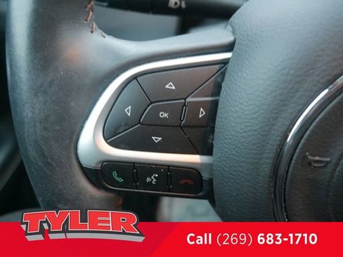 Used 2018 Jeep Compass Latitude w/ Cold Weather Group image 27