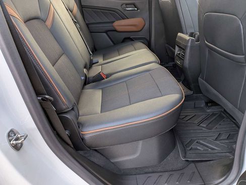 Used 2023 GMC Canyon AT4 AWD/4WD image 23