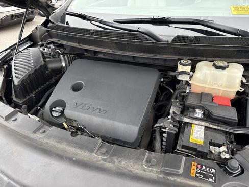 Used 2020 Buick Enclave Premium w/ LPO, Luxury Package image 34