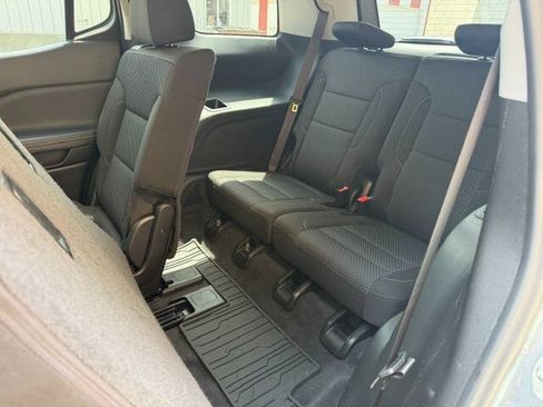 Used 2022 GMC Acadia SLE w/ Driver Convenience Package AWD/4WD image 14