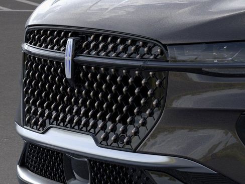 New 2026 Lincoln Nautilus Black Label image 17