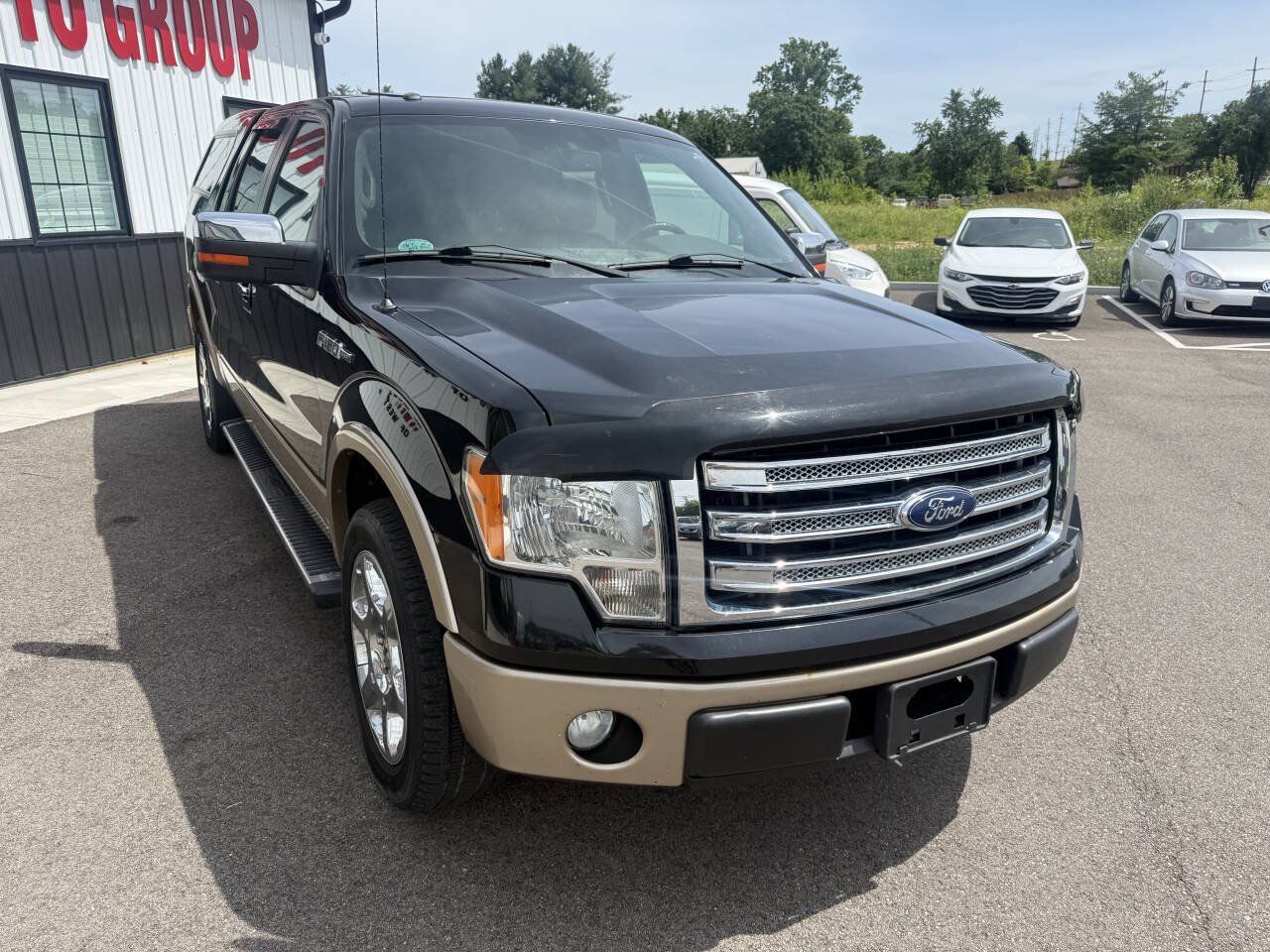 Used 2014 Ford F150 Lariat w/ Lariat Chrome Package RWD image 5