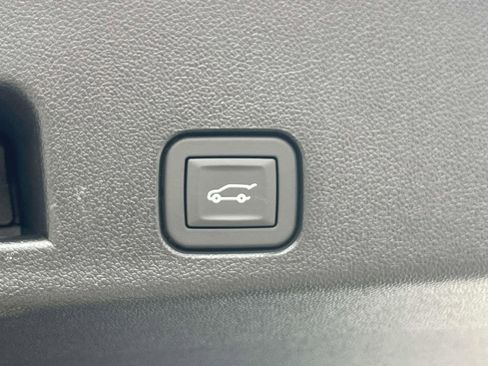 New 2026 GMC Acadia Denali Ultimate w/ LPO, Floor Liner Package image 22