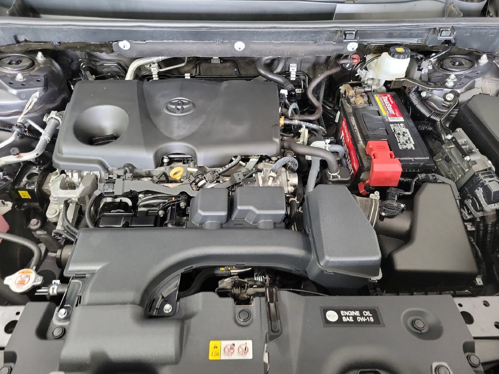Used 2024 Toyota RAV4 LE AWD/4WD image 23