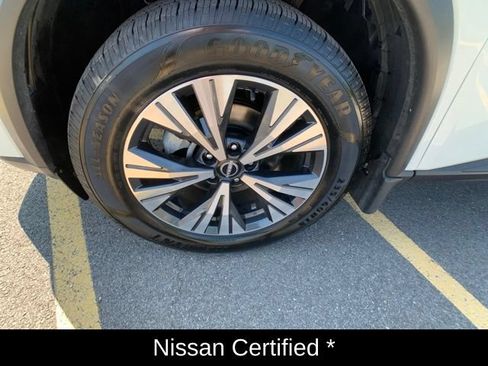 Certified 2023 Nissan Rogue SV w/ SV Premium Package AWD/4WD image 12